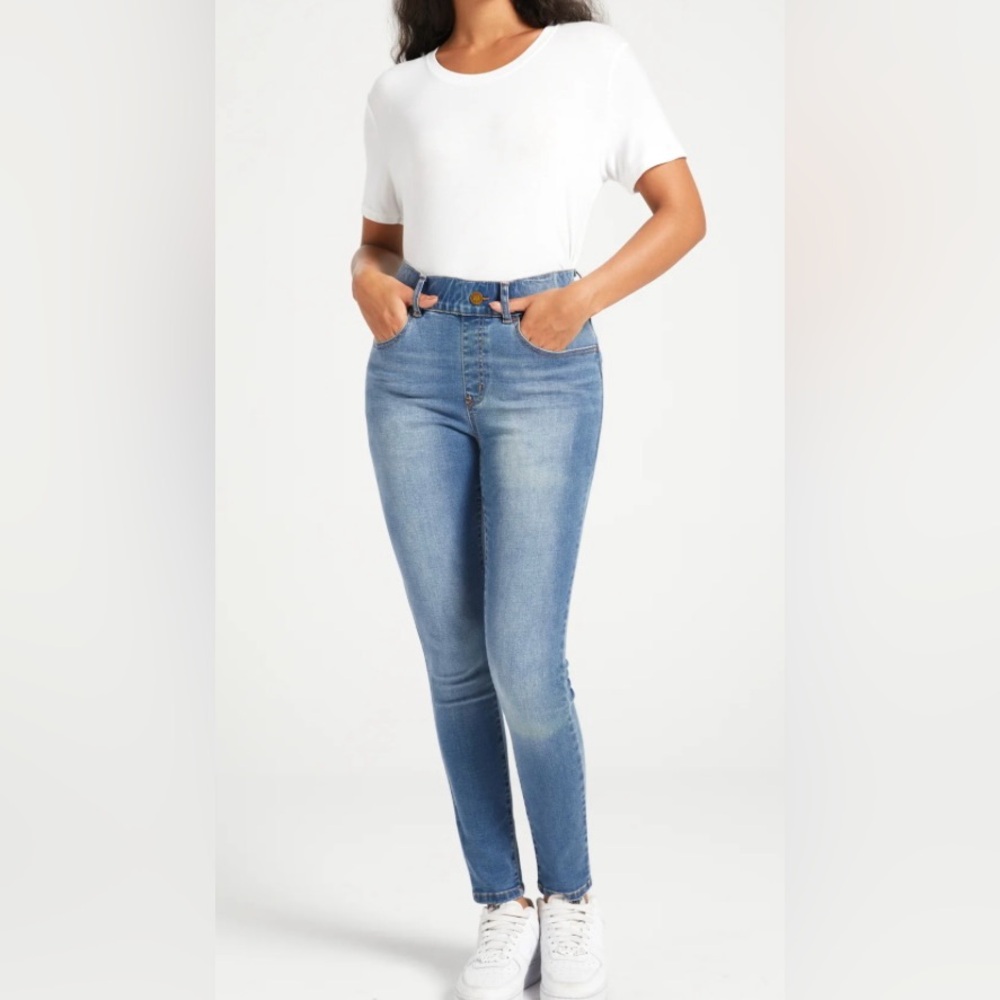 Betabrand Signature Mid-Rise Denim, Skinny Fit Women’s Size M